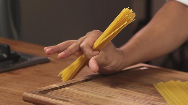 Porción adecuada de pasta por persona