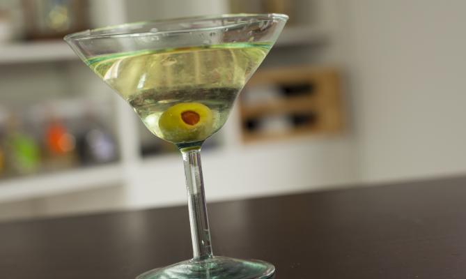 Dry martini