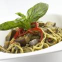 recetas/_resampled/espaghetti-con-berenjenas-y-pimenton-al-pesto-SetWidth124.jpg