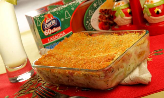 Lasagna doria navidad con pernil de cerdo zenú