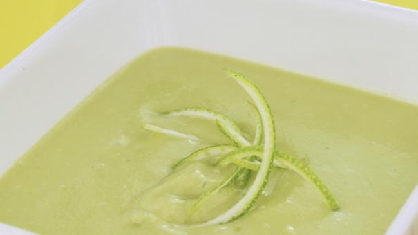 Sopa de aguacate